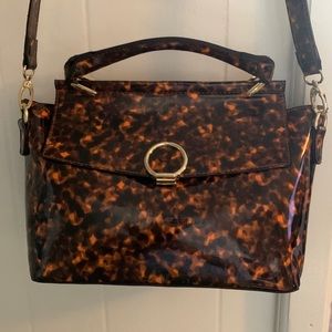 NWOT, tortoise colored handbag with Shoulder strap